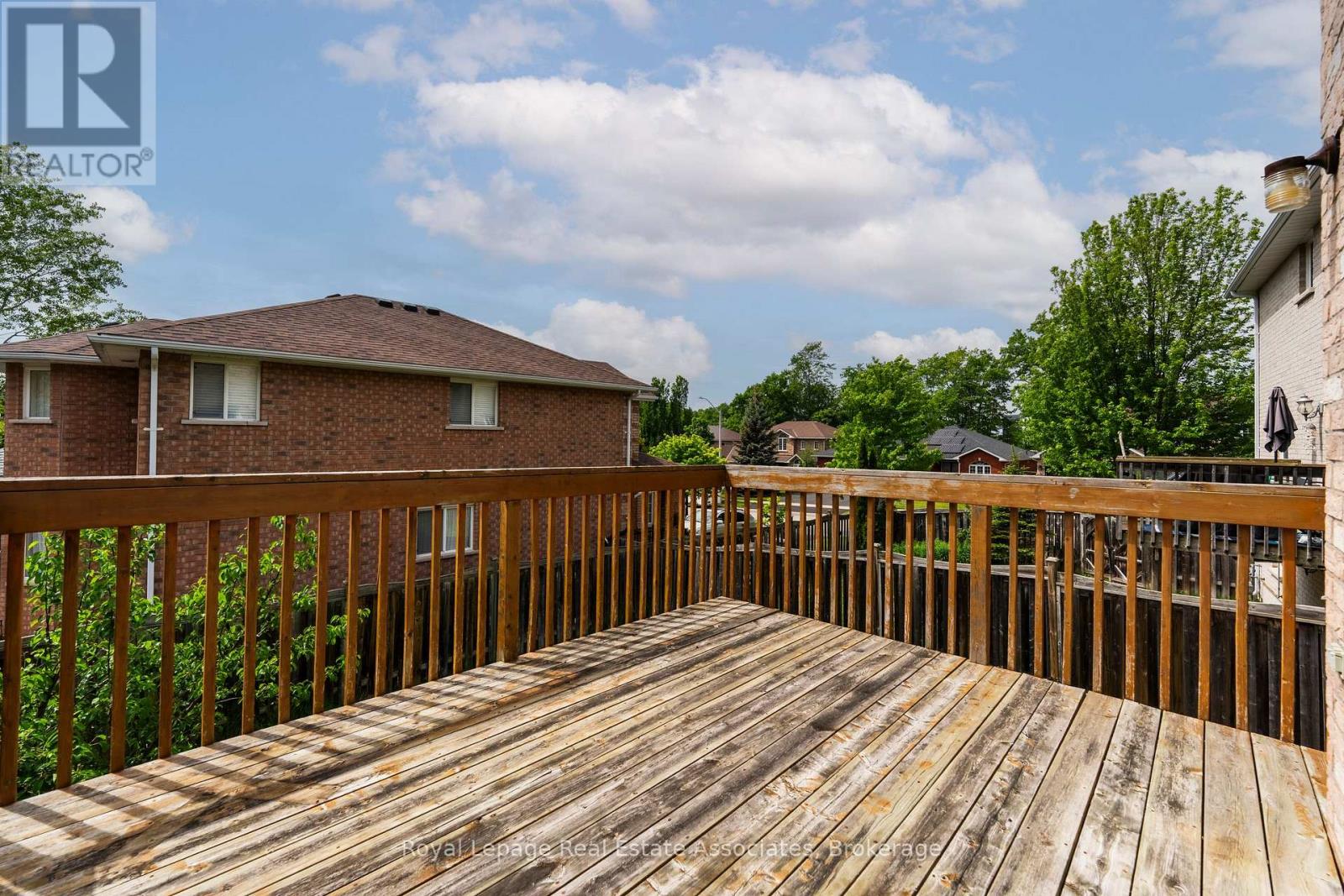 34 Bloom Crescent, Barrie, Ontario  L4N 0S8 - Photo 34 - S13427940