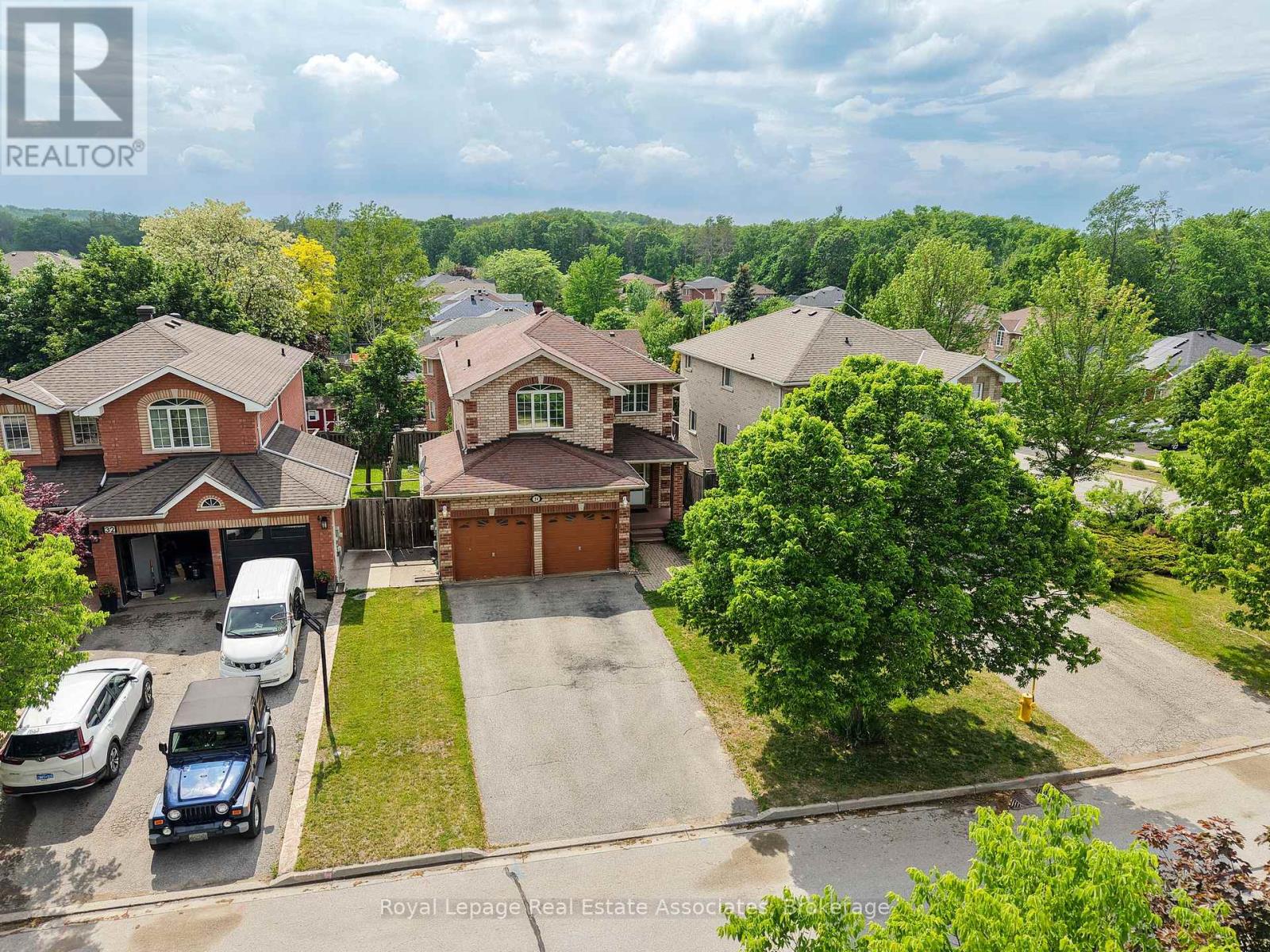 34 Bloom Crescent, Barrie, Ontario  L4N 0S8 - Photo 40 - S13427940