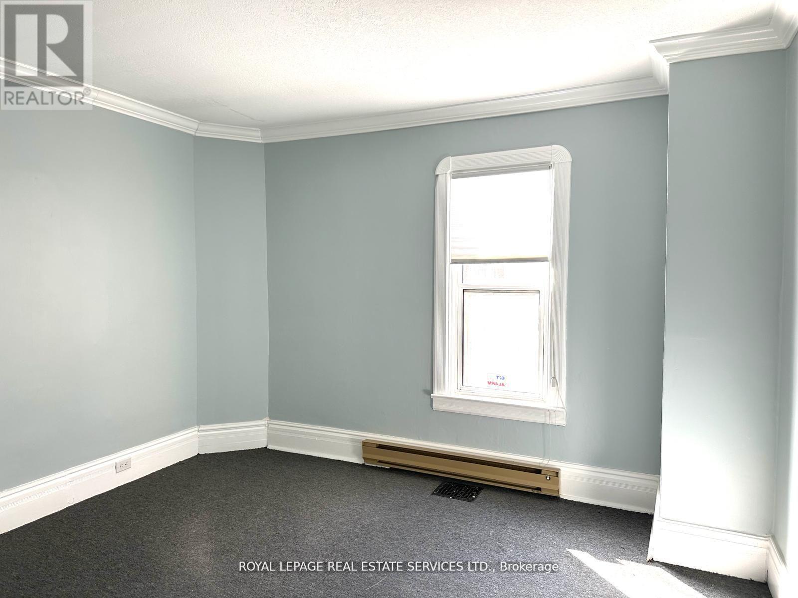 Main Floor - 100 Essa Road, Barrie (Allandale Centre), Ontario  L4N 3K7 - Photo 13 - S13433994