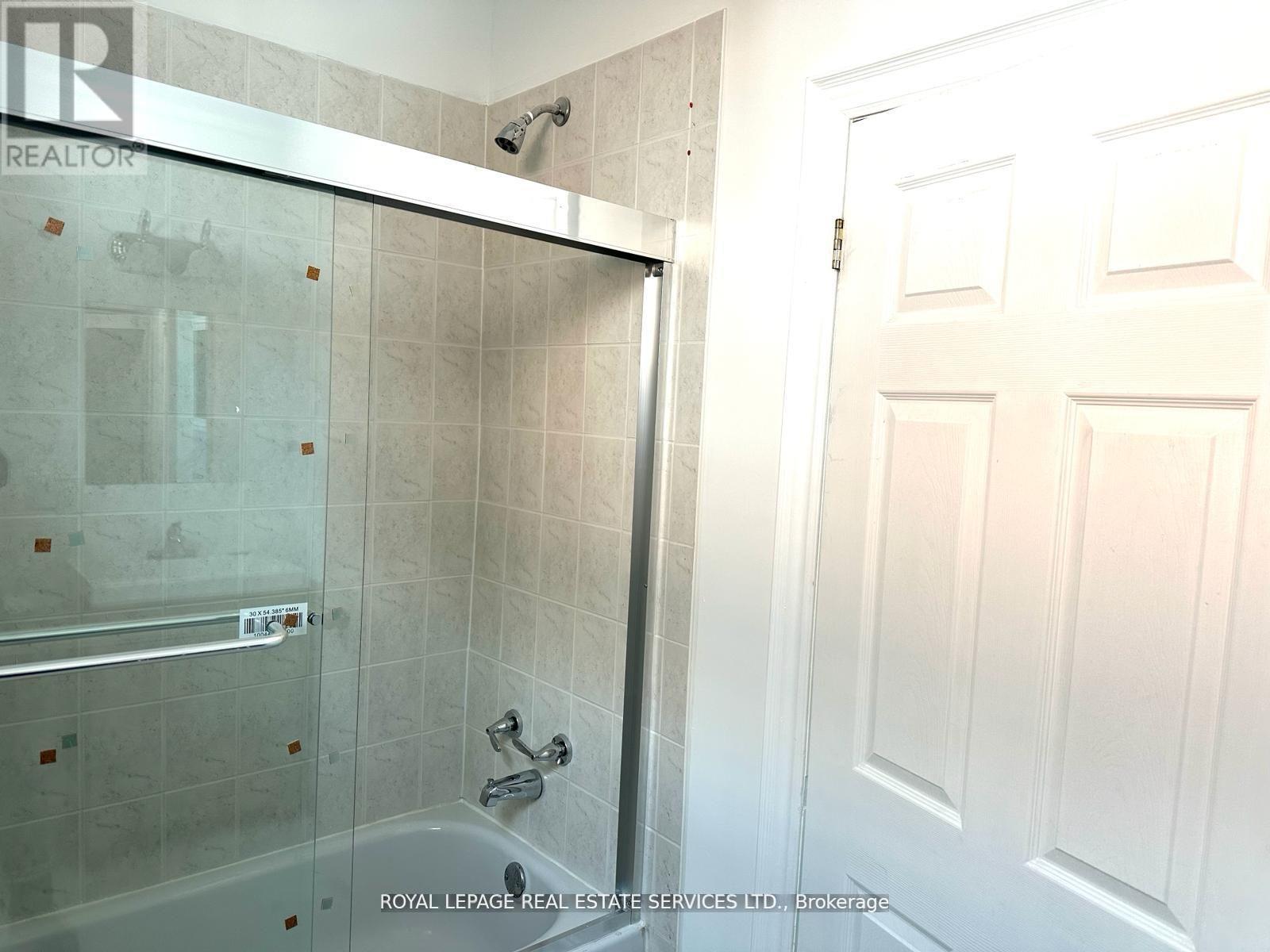 Main Floor - 100 Essa Road, Barrie (Allandale Centre), Ontario  L4N 3K7 - Photo 16 - S13433994