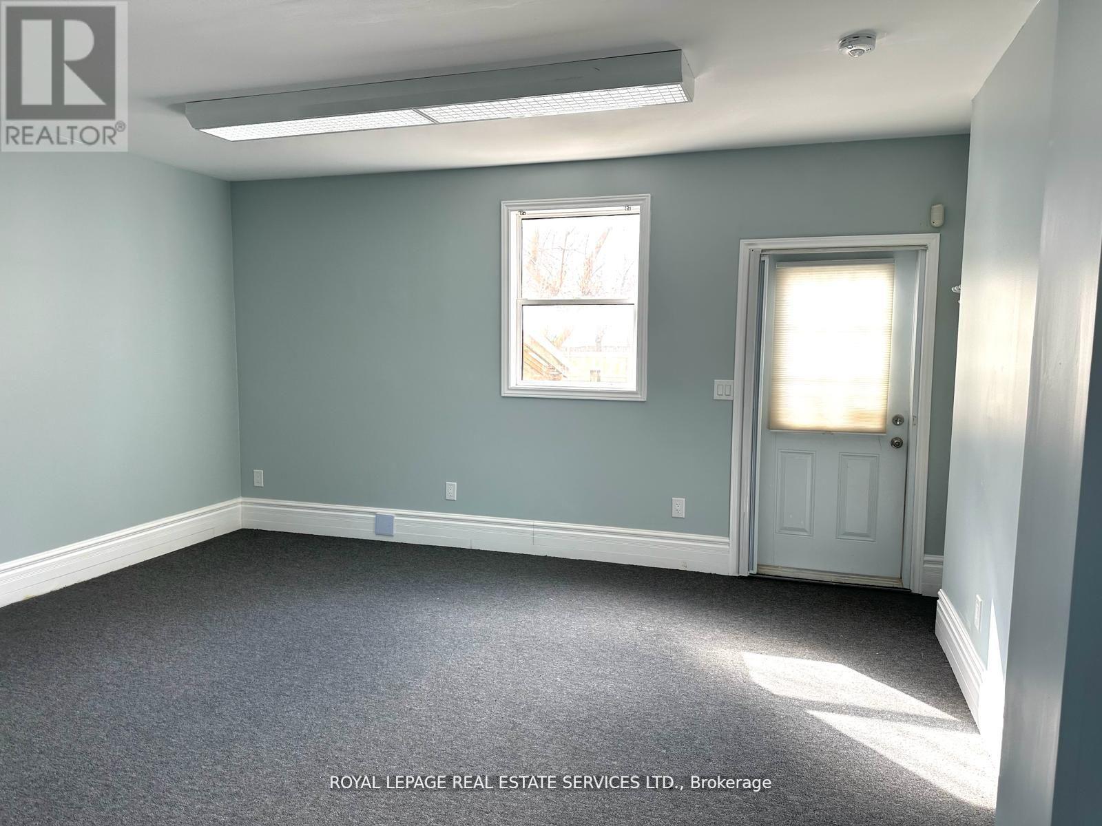 Main Floor - 100 Essa Road, Barrie (Allandale Centre), Ontario  L4N 3K7 - Photo 20 - S13433994