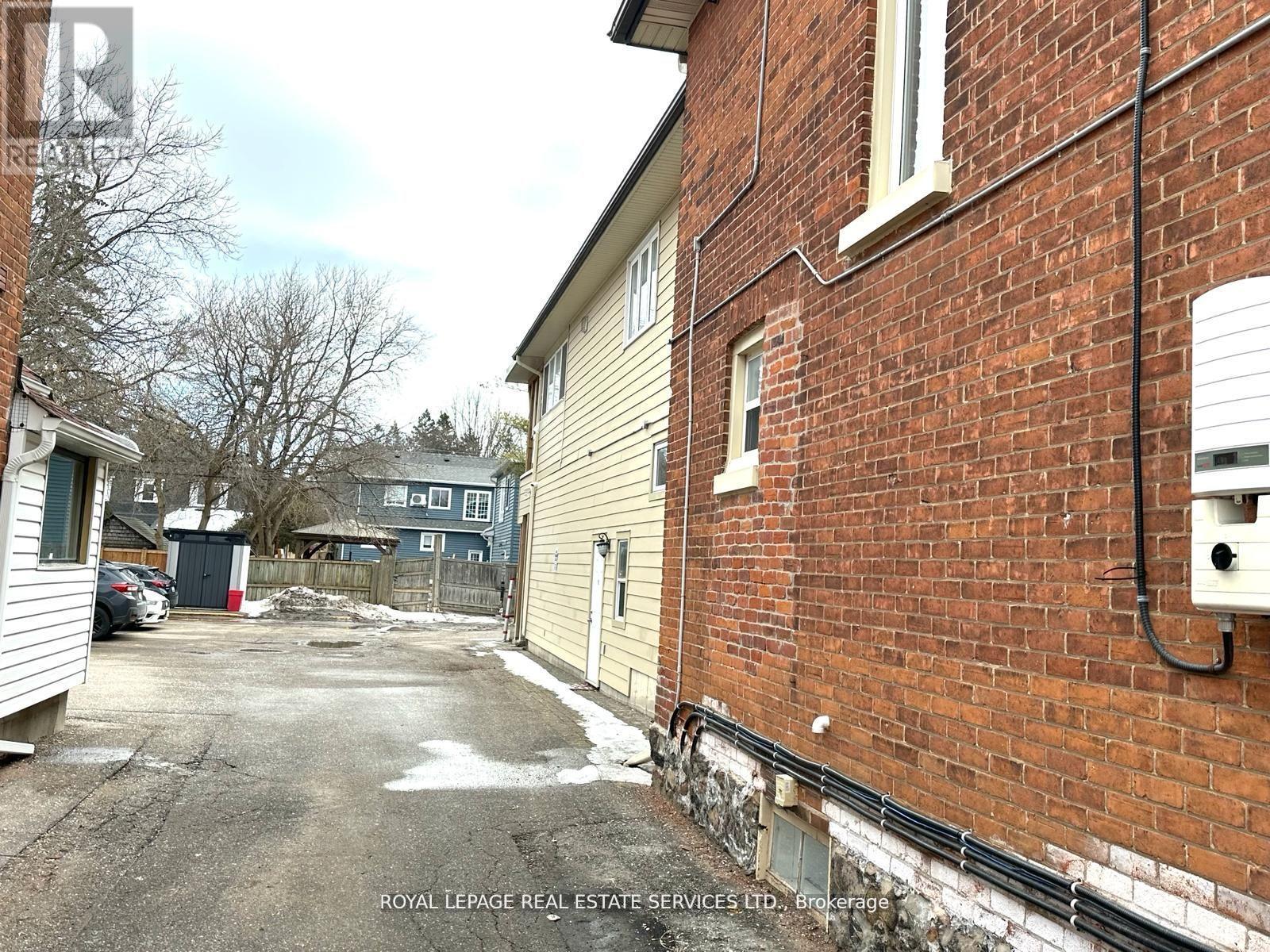 Main Floor - 100 Essa Road, Barrie (Allandale Centre), Ontario  L4N 3K7 - Photo 25 - S13433994