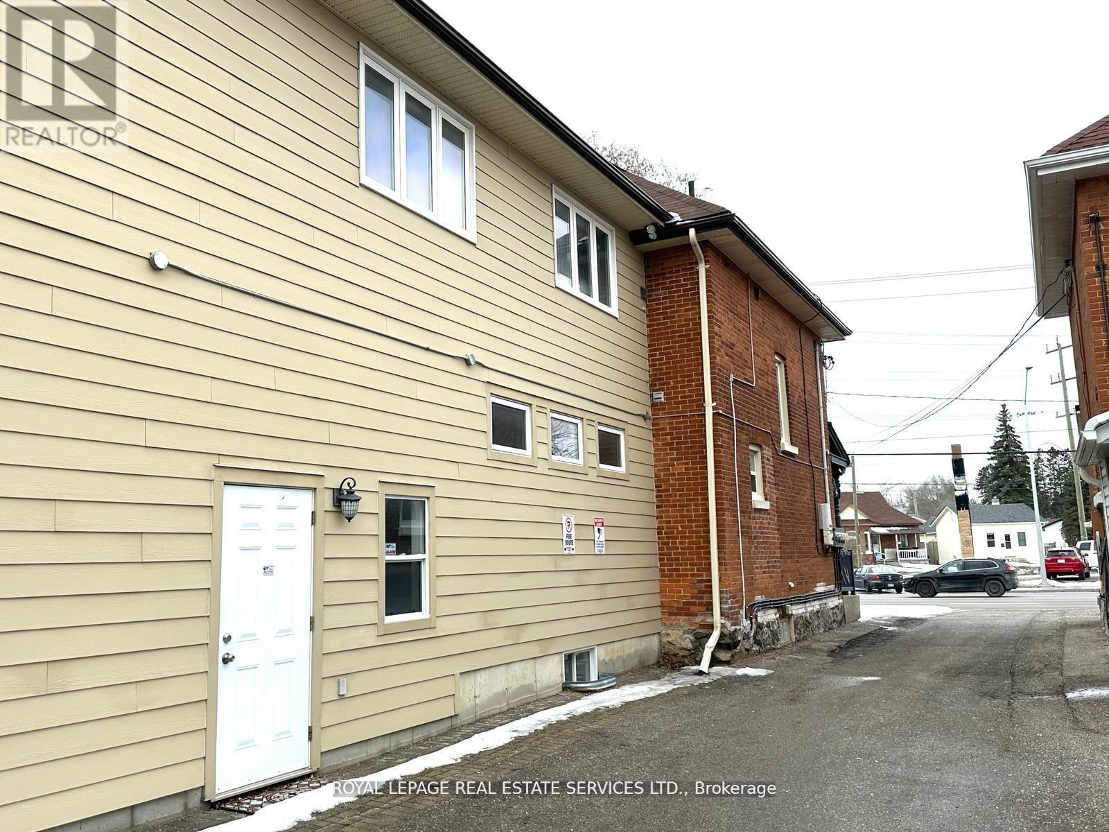 Main Floor - 100 Essa Road, Barrie (Allandale Centre), Ontario  L4N 3K7 - Photo 27 - S13433994