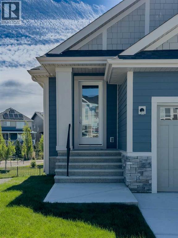 88 Sunrise Heath, Cochrane, Alberta T4C 0H4 - Photo 5 - A2297489