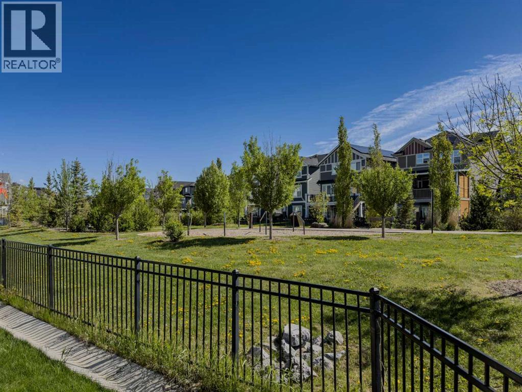 88 Sunrise Heath, Cochrane, Alberta T4C 0H4 - Photo 47 - A2297489