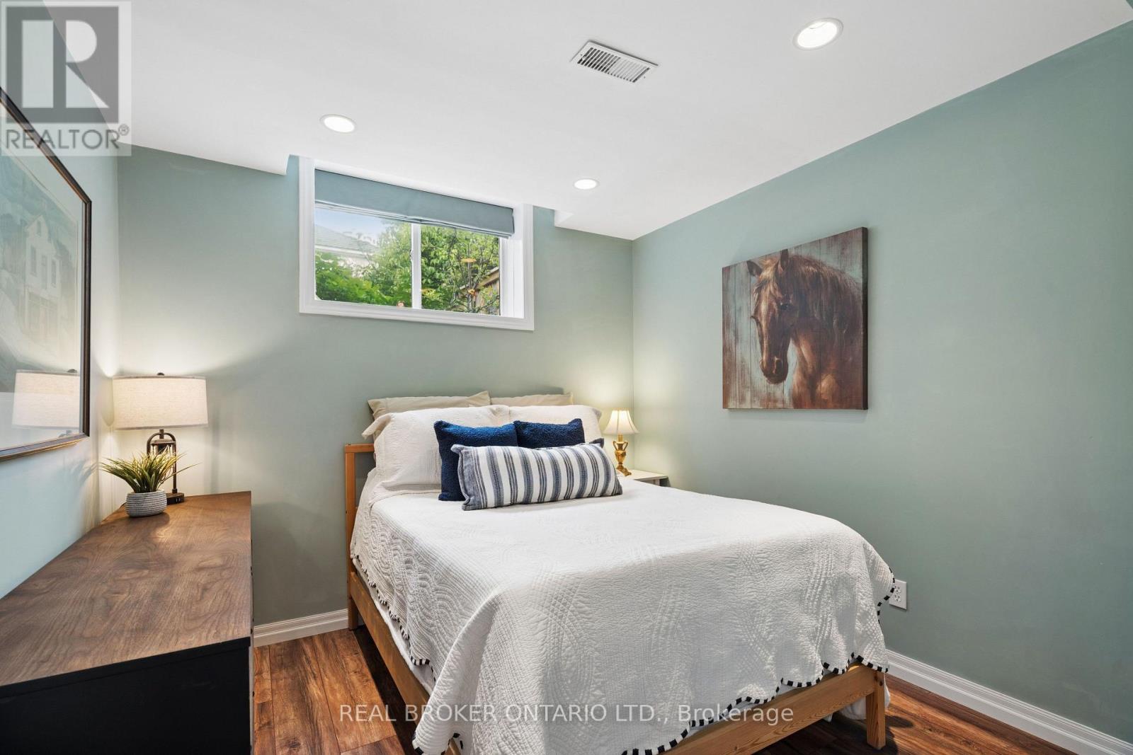 22 Sandcreek Lane, Guelph, Ontario  N1E 7K9 - Photo 34 - X13434000