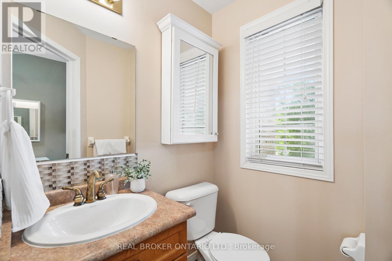 22 Sandcreek Lane, Guelph, Ontario  N1E 7K9 - Photo 7 - X13434000