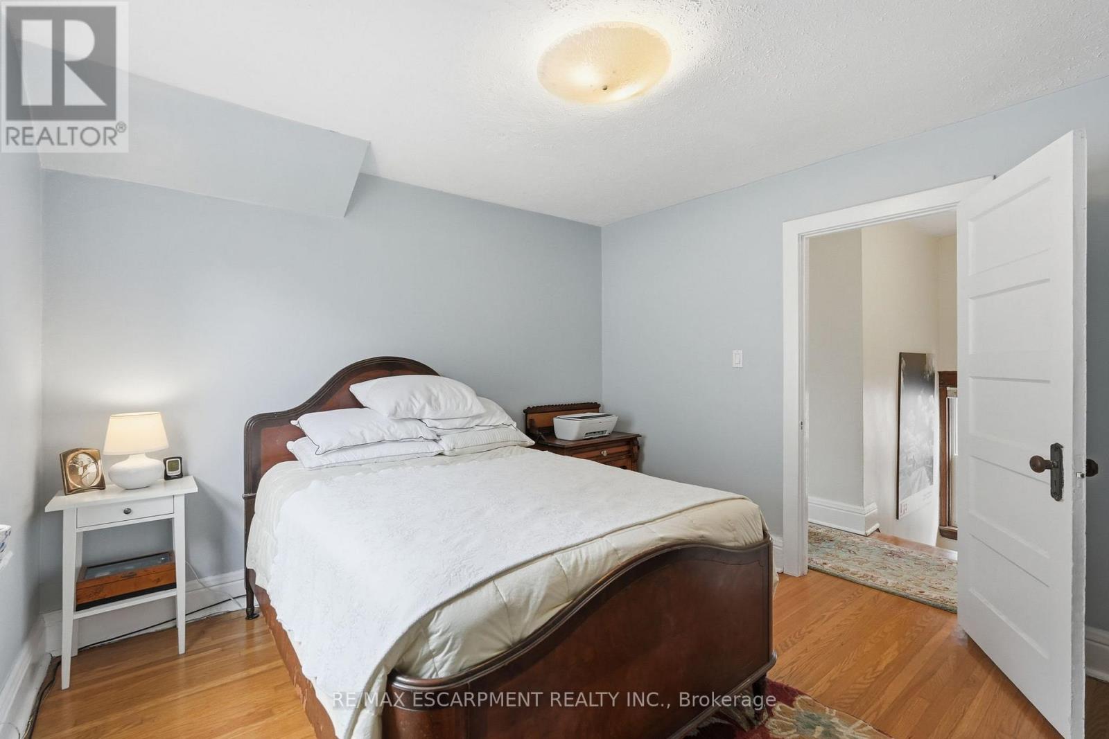 16 Connaught Avenue N, Hamilton, Ontario L8L 6Y7 - Photo 30 - X13434032