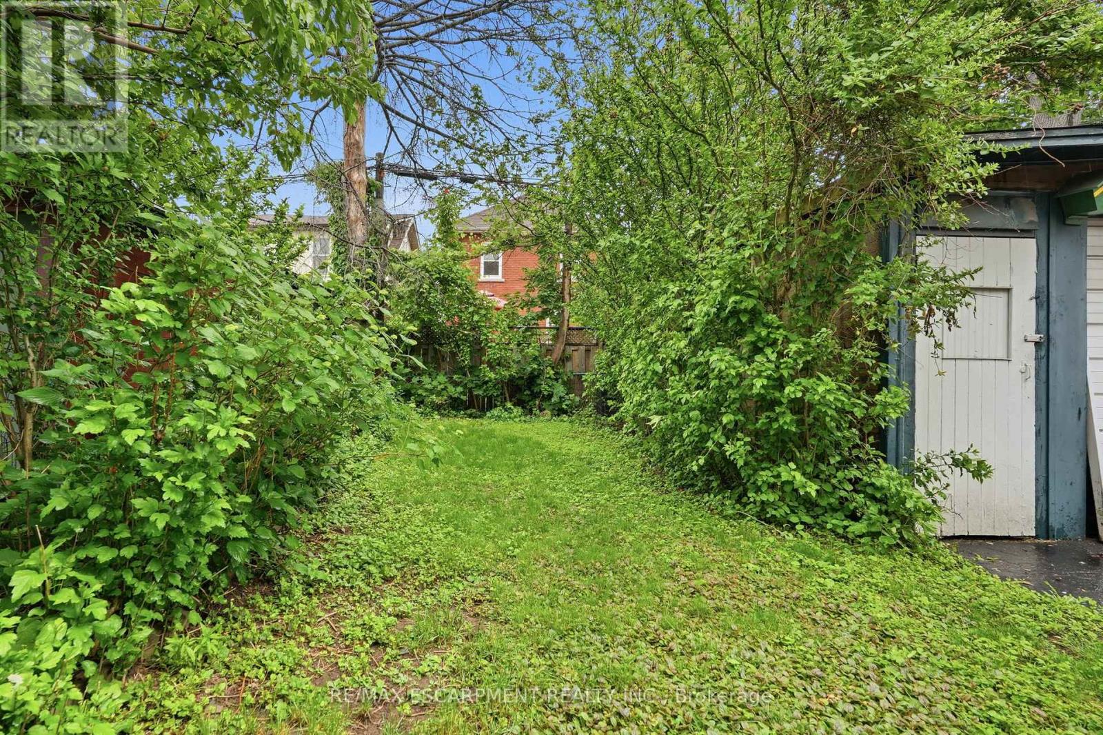 16 Connaught Avenue N, Hamilton, Ontario L8L 6Y7 - Photo 43 - X13434032