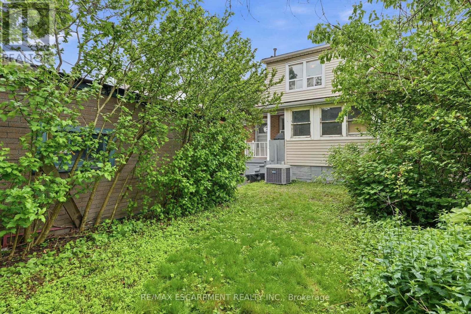 16 Connaught Avenue N, Hamilton, Ontario L8L 6Y7 - Photo 44 - X13434032