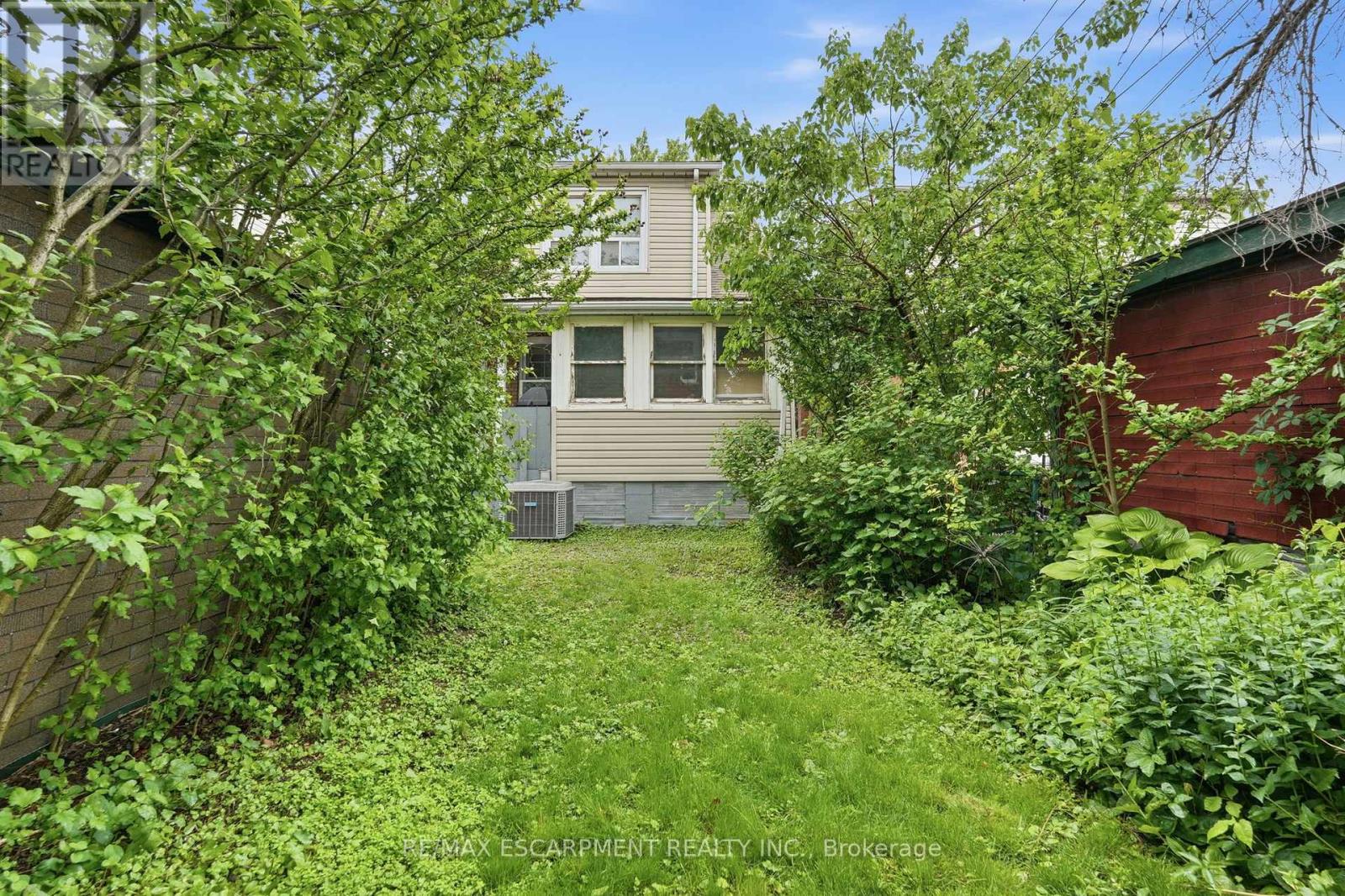 16 Connaught Avenue N, Hamilton, Ontario L8L 6Y7 - Photo 45 - X13434032