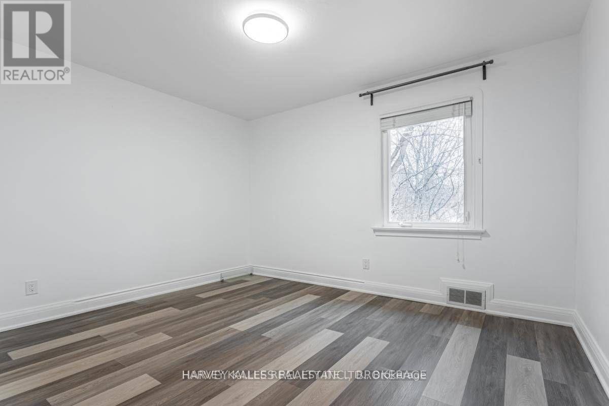 Main - 157 Viewmount Avenue, Toronto, Ontario  M6B 1T5 - Photo 21 - C13219056
