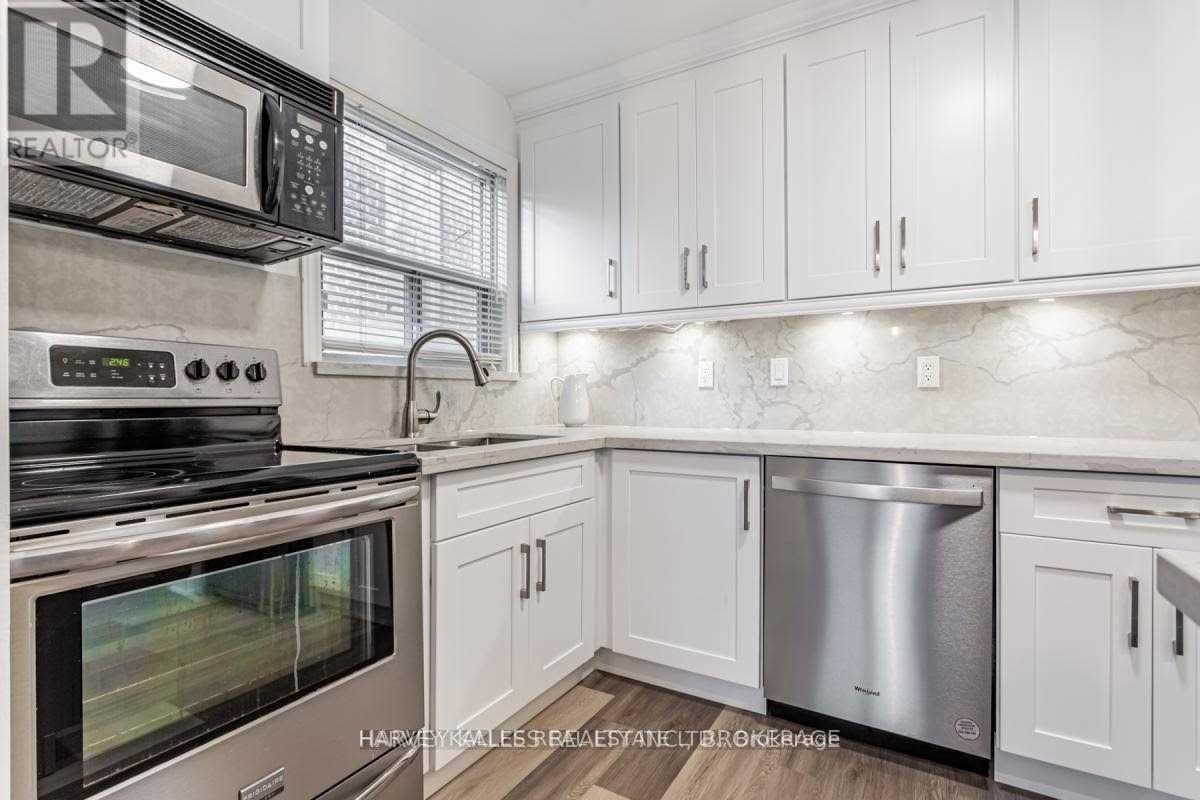 Main - 157 Viewmount Avenue, Toronto, Ontario  M6B 1T5 - Photo 20 - C13219056