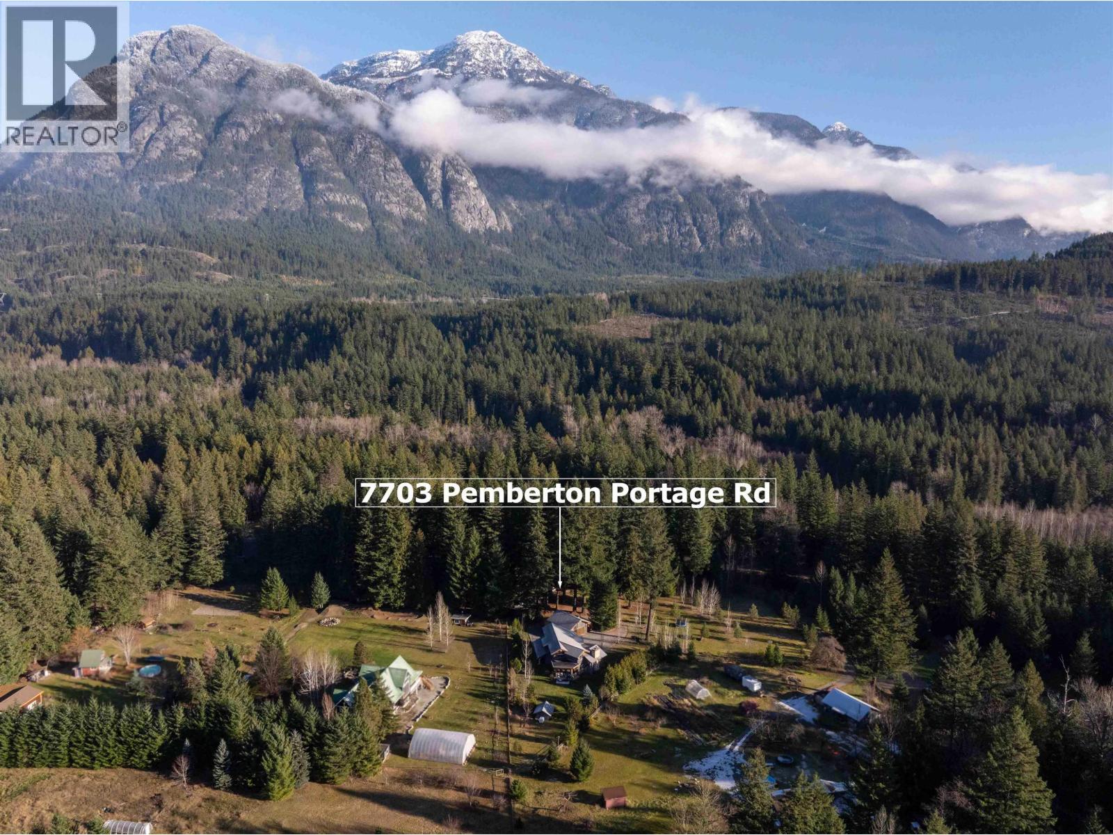 7703 Pemberton Portage Road, Pemberton, British Columbia  V0N 2L0 - Photo 36 - R3084272