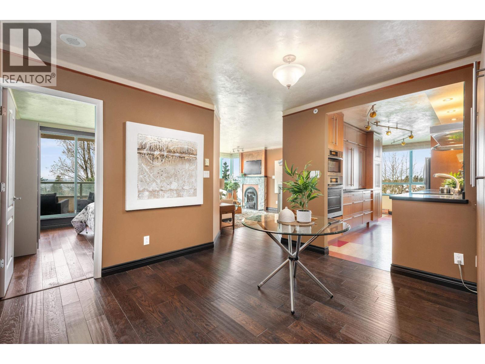 601 6622 Southoaks Crescent, Burnaby, British Columbia  V5E 4K2 - Photo 11 - R3135101