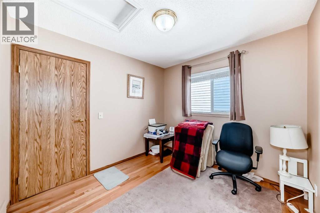 27 Covepark Drive NE, Calgary, Alberta  T3K 5T6 - Photo 24 - A2318996