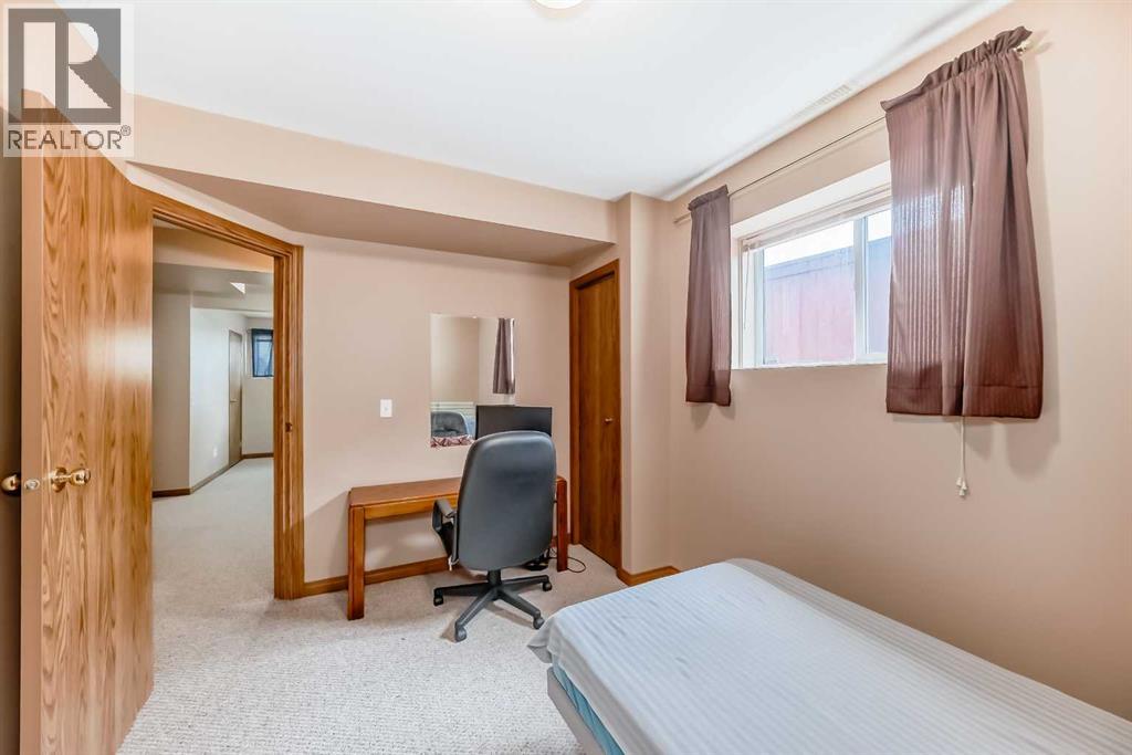 27 Covepark Drive NE, Calgary, Alberta  T3K 5T6 - Photo 30 - A2318996