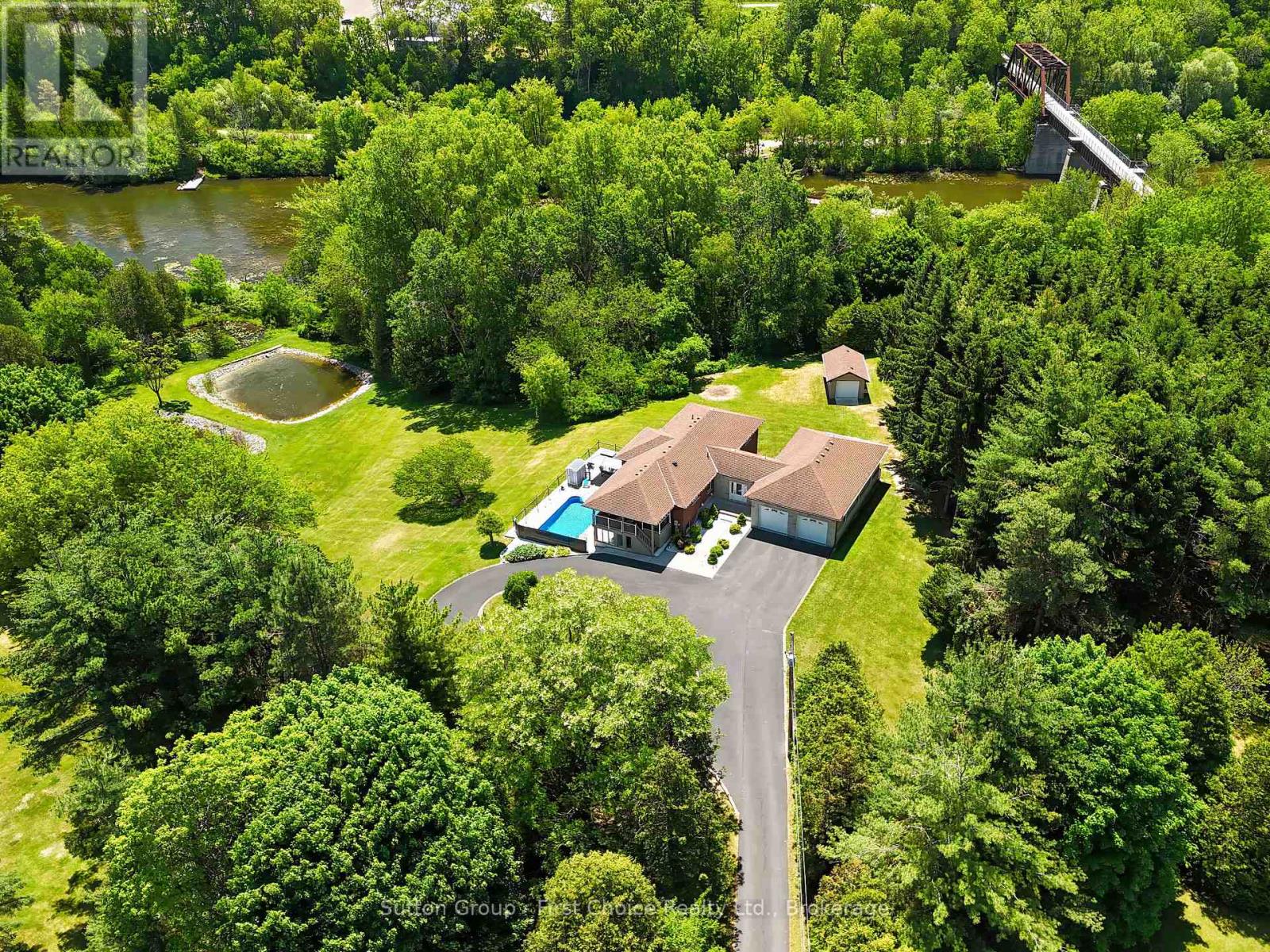 276 MECHANIC STREET W, Norfolk, Ontario