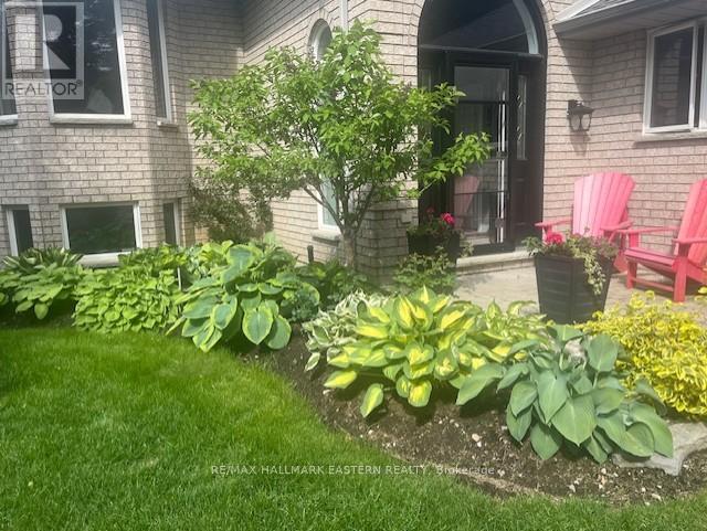 4 Huntingwood Crescent, Kawartha Lakes, Ontario  K0M 1A0 - Photo 36 - X12997250