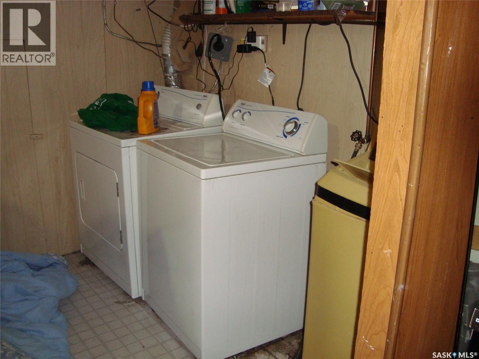 1430 Taylor Drive, Swift Current, Saskatchewan  S9H 1M9 - Photo 24 - SK039113