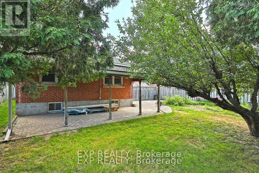 778 Drury Lane, Burlington, Ontario  L7R 2Y2 - Photo 15 - W13434252