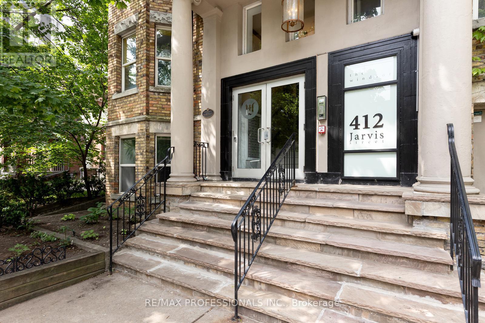 105 - 412 Jarvis Street, Toronto, Ontario  M4Y 2G6 - Photo 2 - C13161910