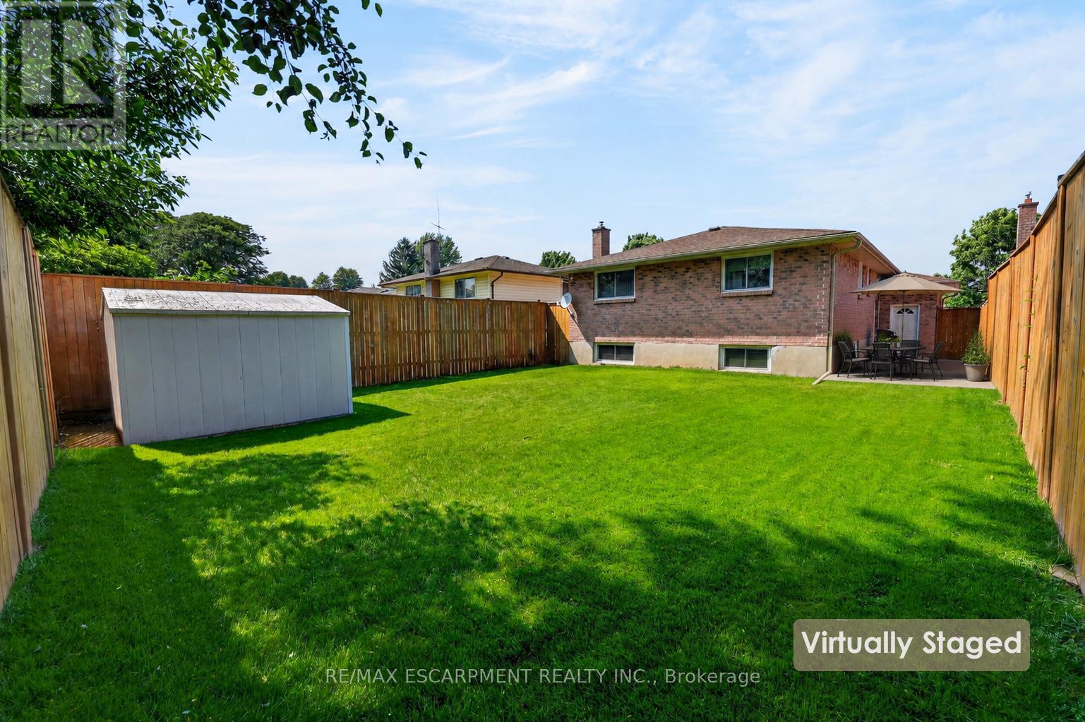 6444 Armstrong Drive, Niagara Falls, Ontario  L2H 2M1 - Photo 2 - X13434192