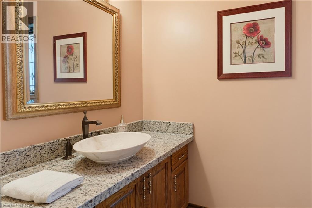 114 Jerome Park Drive, Dundas, Ontario  L9H 6H3 - Photo 12 - 40826547