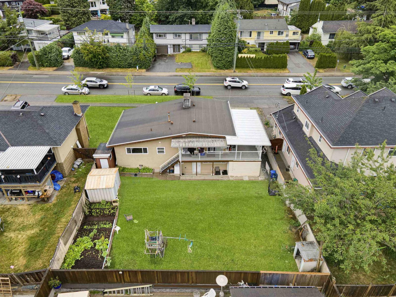 8225 112 Street, Delta, British Columbia  V4C 4W7 - Photo 5 - R3132027