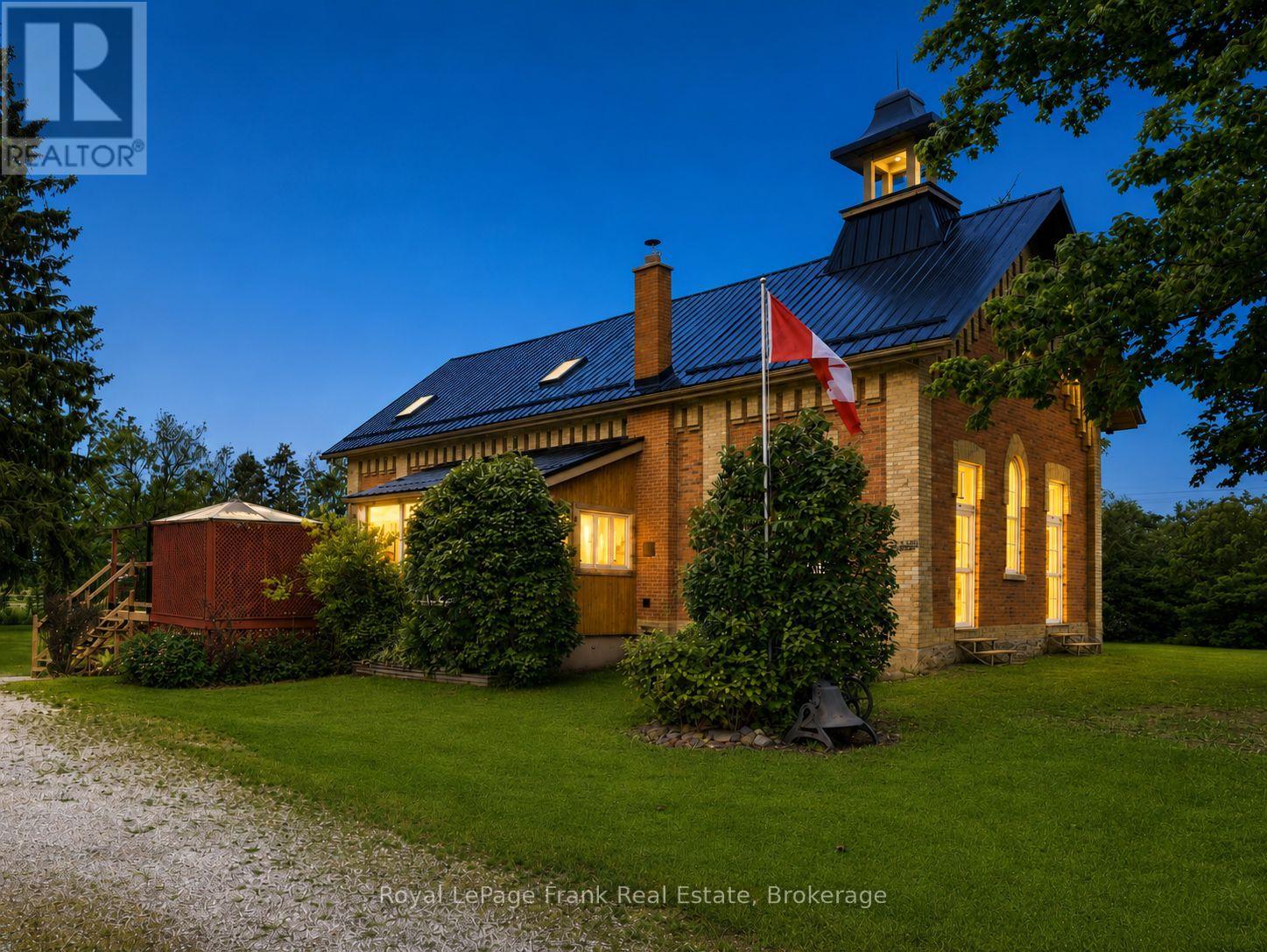 1229 THE GLEN ROAD, Kawartha Lakes, Ontario