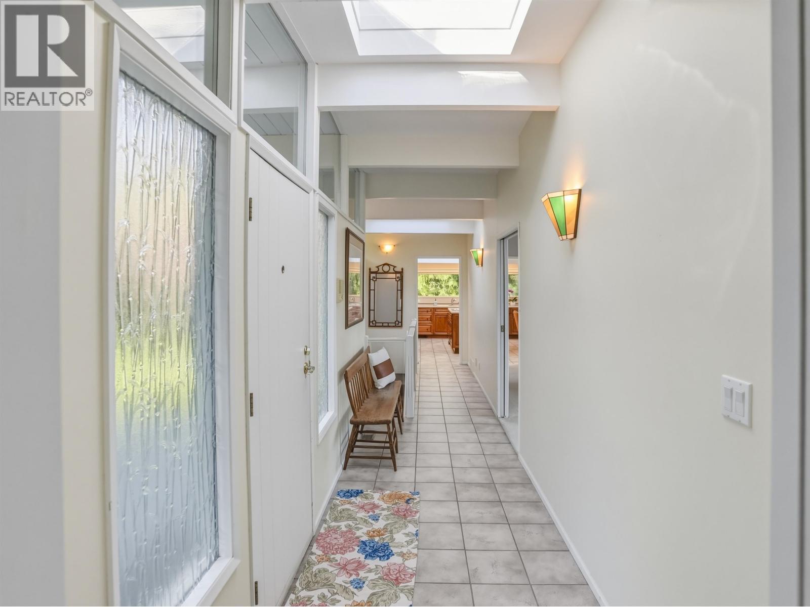 680 St. Andrews Road, West Vancouver, British Columbia  V7S 1V6 - Photo 4 - R3109682