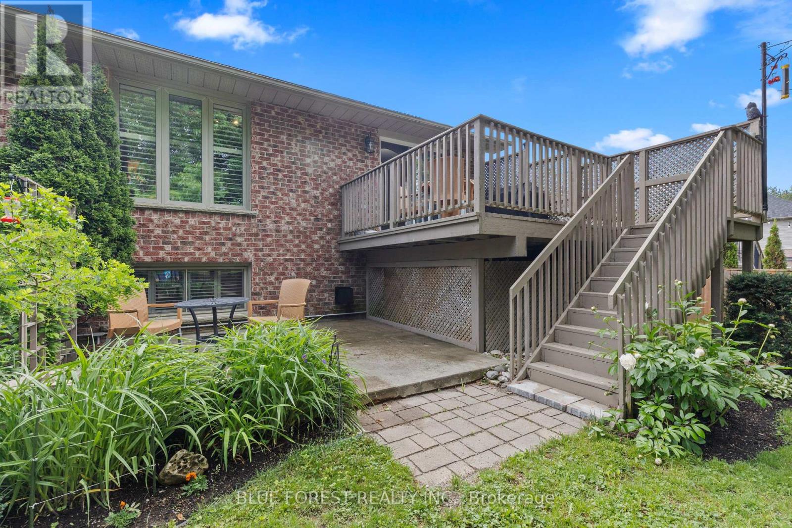 29 Village Gate Crescent, Thames Centre, Ontario  N0L 1G3 - Photo 37 - X13434432