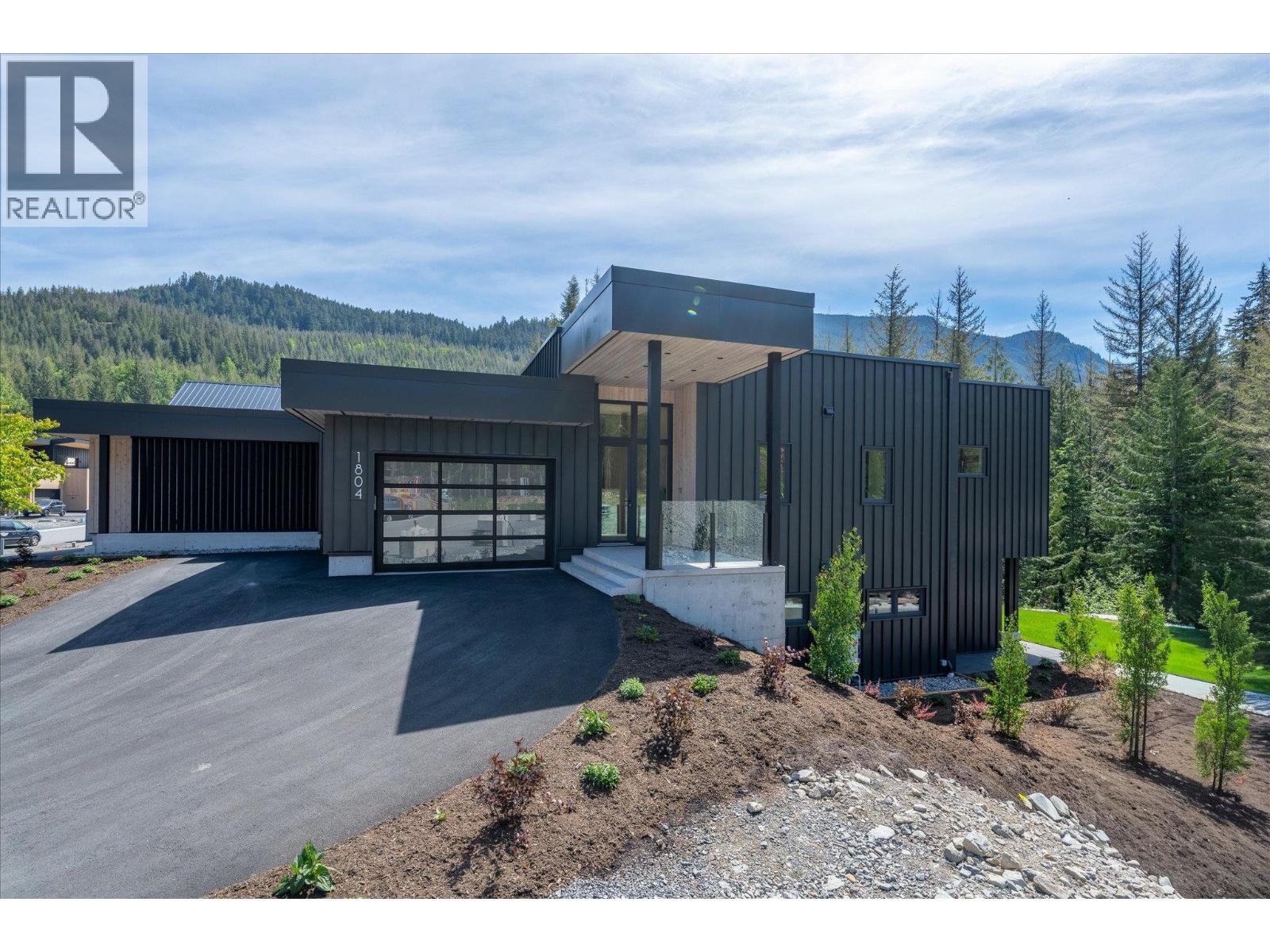 1804 Mount Fee Road, Whistler, British Columbia  V8E 1P4 - Photo 34 - R3130025