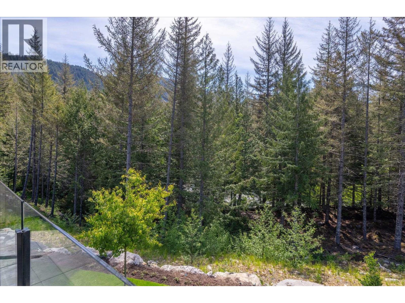 1804 Mount Fee Road, Whistler, British Columbia  V8E 1P4 - Photo 11 - R3130025
