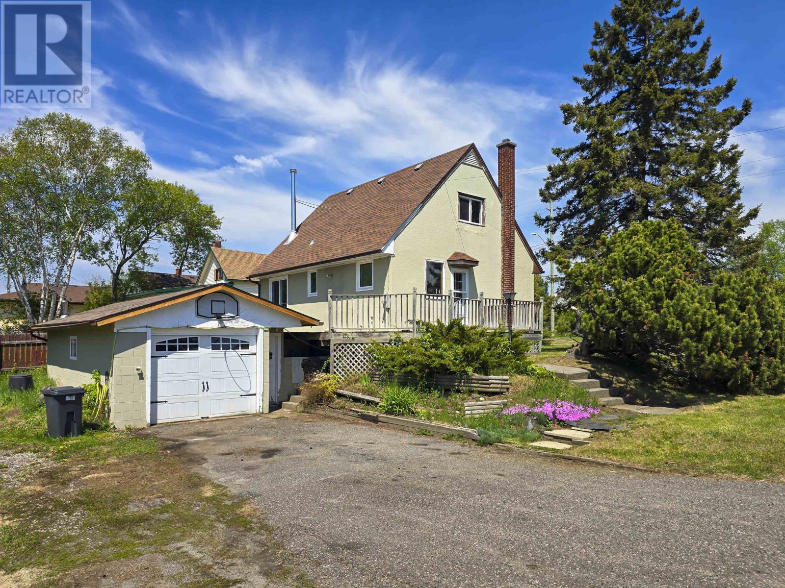 57 Clayte St, Thunder Bay, Ontario  P7A 6S3 - Photo 2 - TB2601399