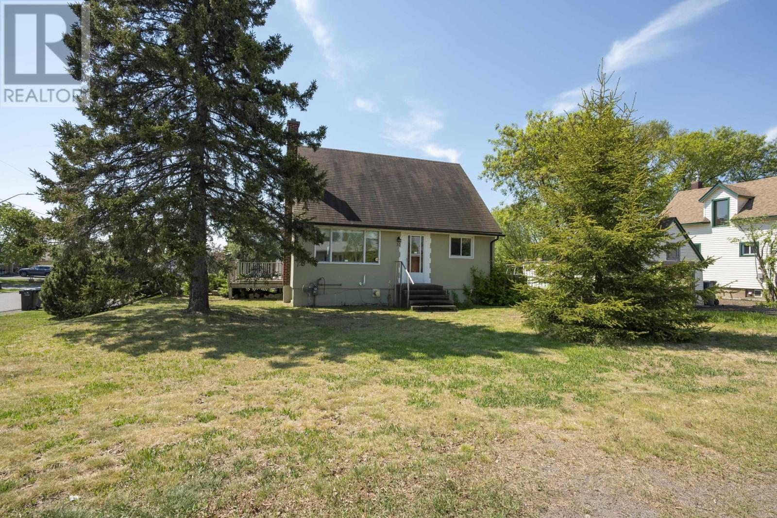 57 Clayte St, Thunder Bay, Ontario  P7A 6S3 - Photo 4 - TB2601399