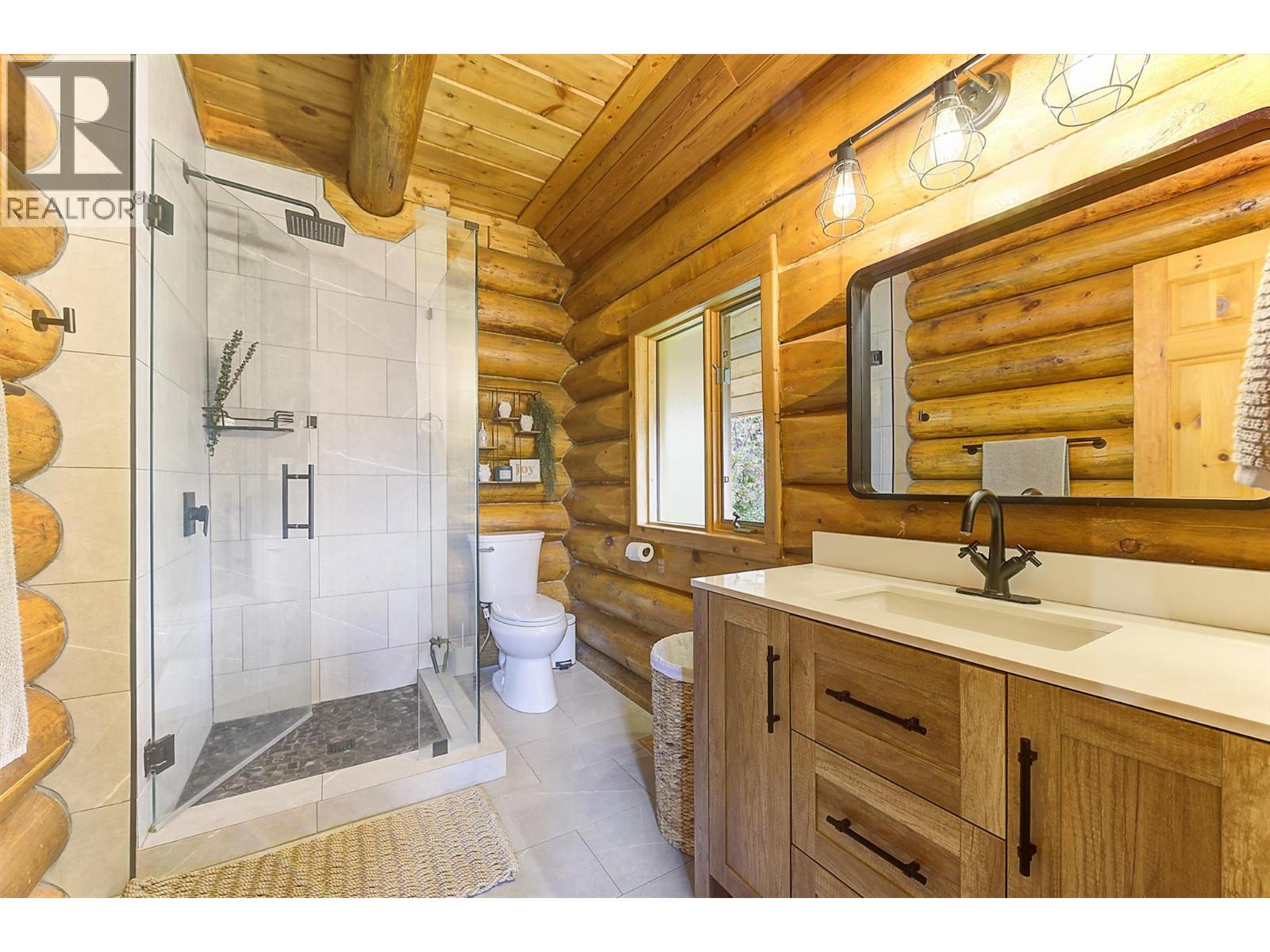 4220 6th Avenue Peachland Photo 31