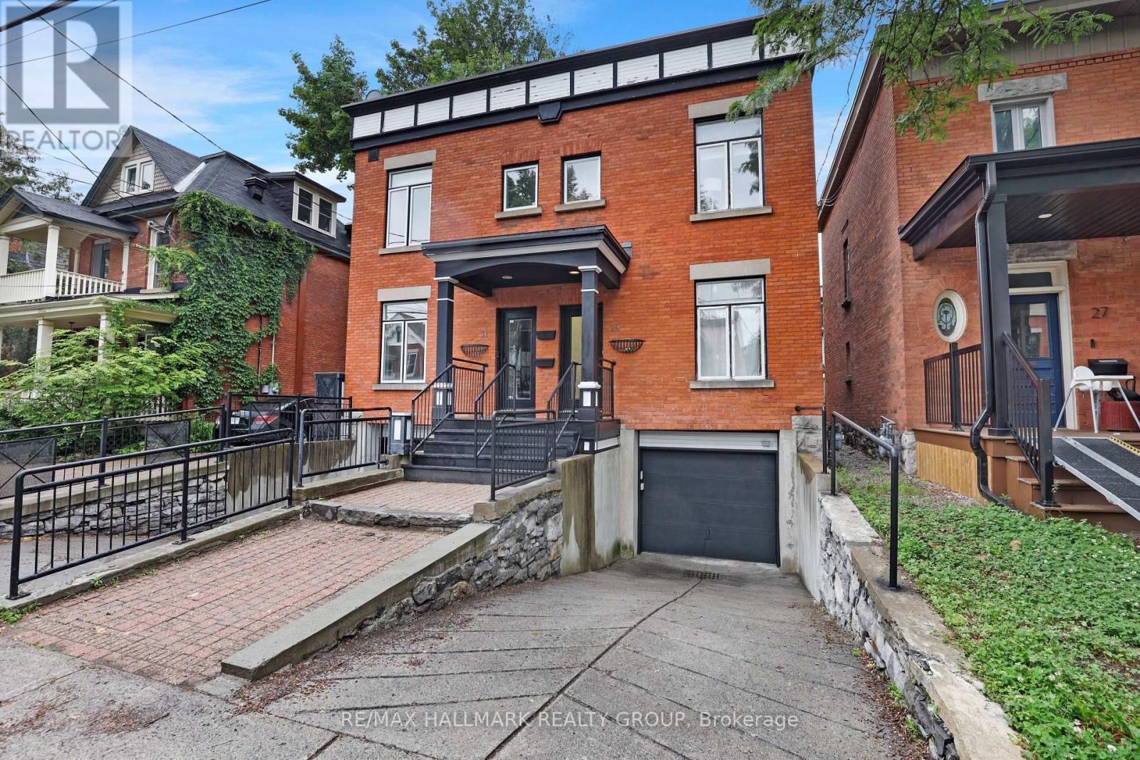 29 Thornton Avenue, Ottawa, Ontario  K1S 2R8 - Photo 3 - X13434430
