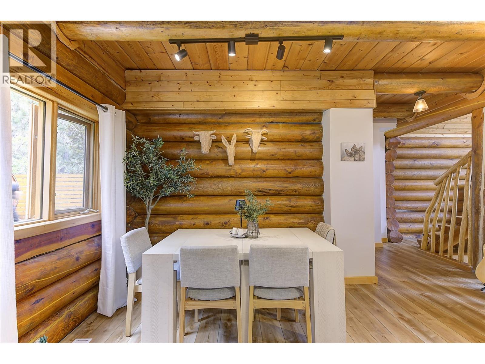 4220 6th Avenue Peachland Photo 10