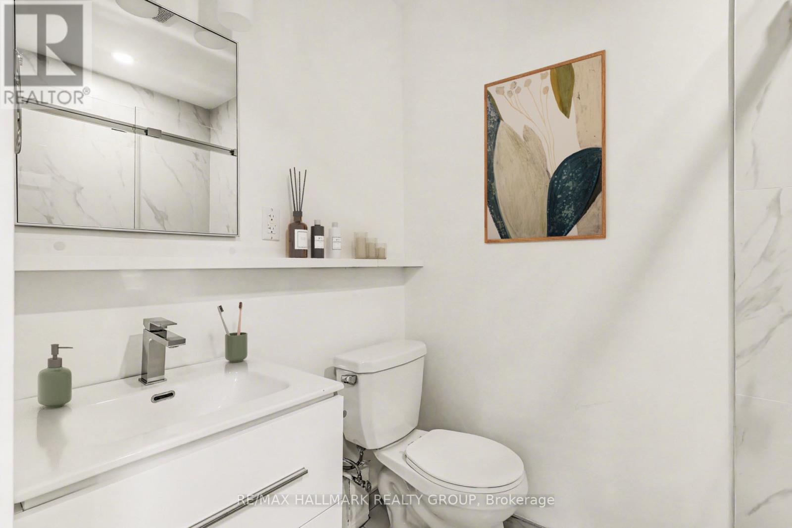 2 - 303 Lavergne Street, Ottawa, Ontario K1L 5E2 - Photo 12 - X13434494