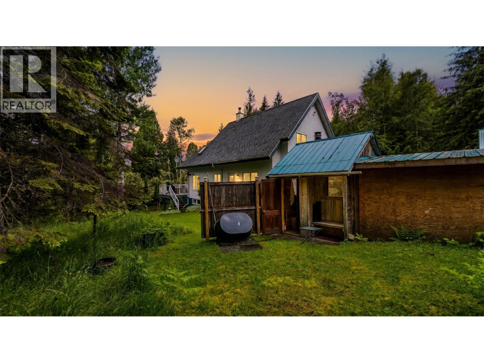 16096 Crawford Creek Road, Crawford Bay, British Columbia  V0B 1E0 - Photo 52 - 10391131