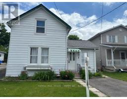 17 DOVER STREET, Woodstock, Ontario