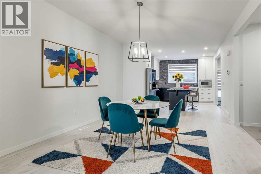 184 Rowmont Boulevard Nw, Calgary, Alberta  T3L 0H3 - Photo 6 - A2292864
