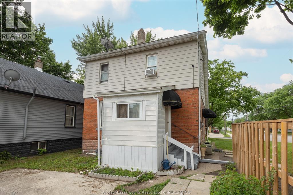 908 Oak Street, Windsor, Ontario  N9A 5G2 - Photo 24 - 26013858