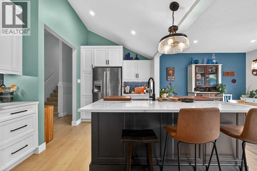 27 Bow Village Crescent Nw, Calgary, Alberta  T3B 4X1 - Photo 15 - A2317258