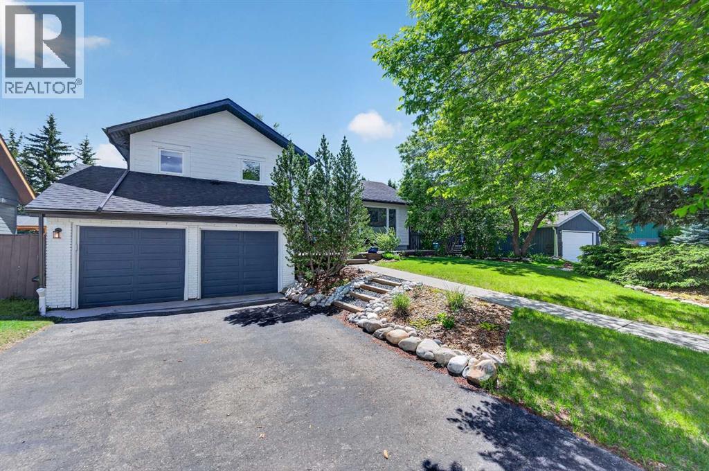 27 Bow Village Crescent Nw, Calgary, Alberta  T3B 4X1 - Photo 2 - A2317258