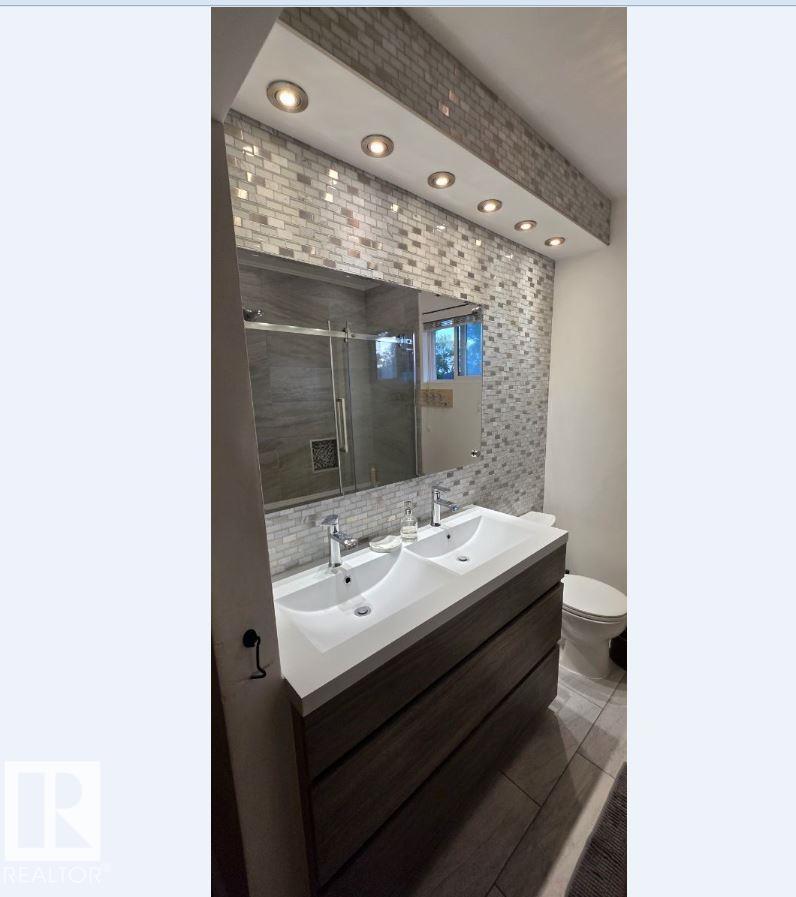 6704 93 St Nw, Edmonton, Alberta  T6E 3B4 - Photo 6 - E4493172