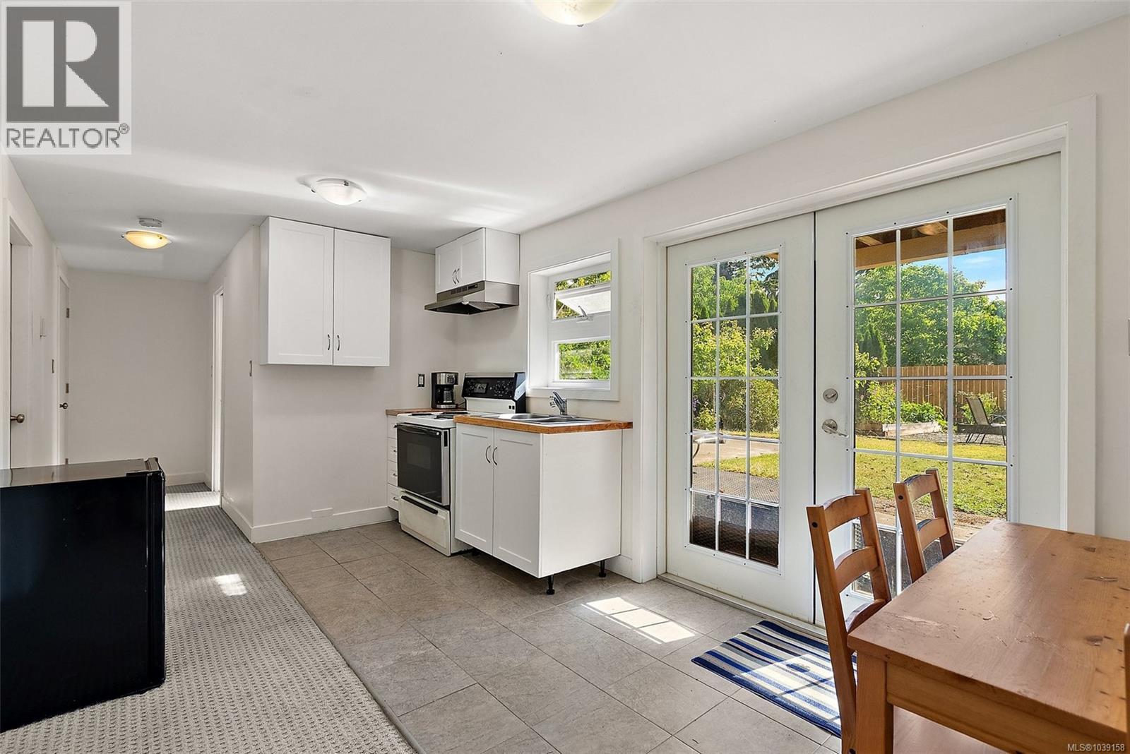 6395 Sunnyslope Dr, Central Saanich, British Columbia  V8Z 5Y4 - Photo 31 - 1039158