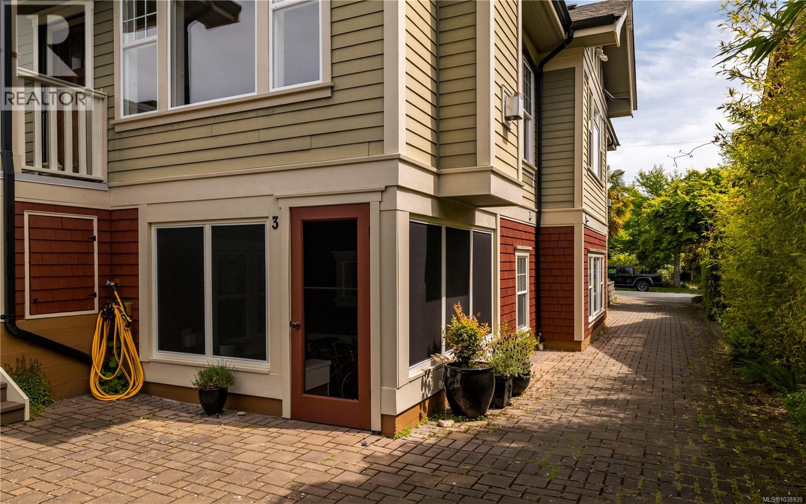 3 118 Robertson St, Victoria, British Columbia  V8S 3X1 - Photo 25 - 1038339