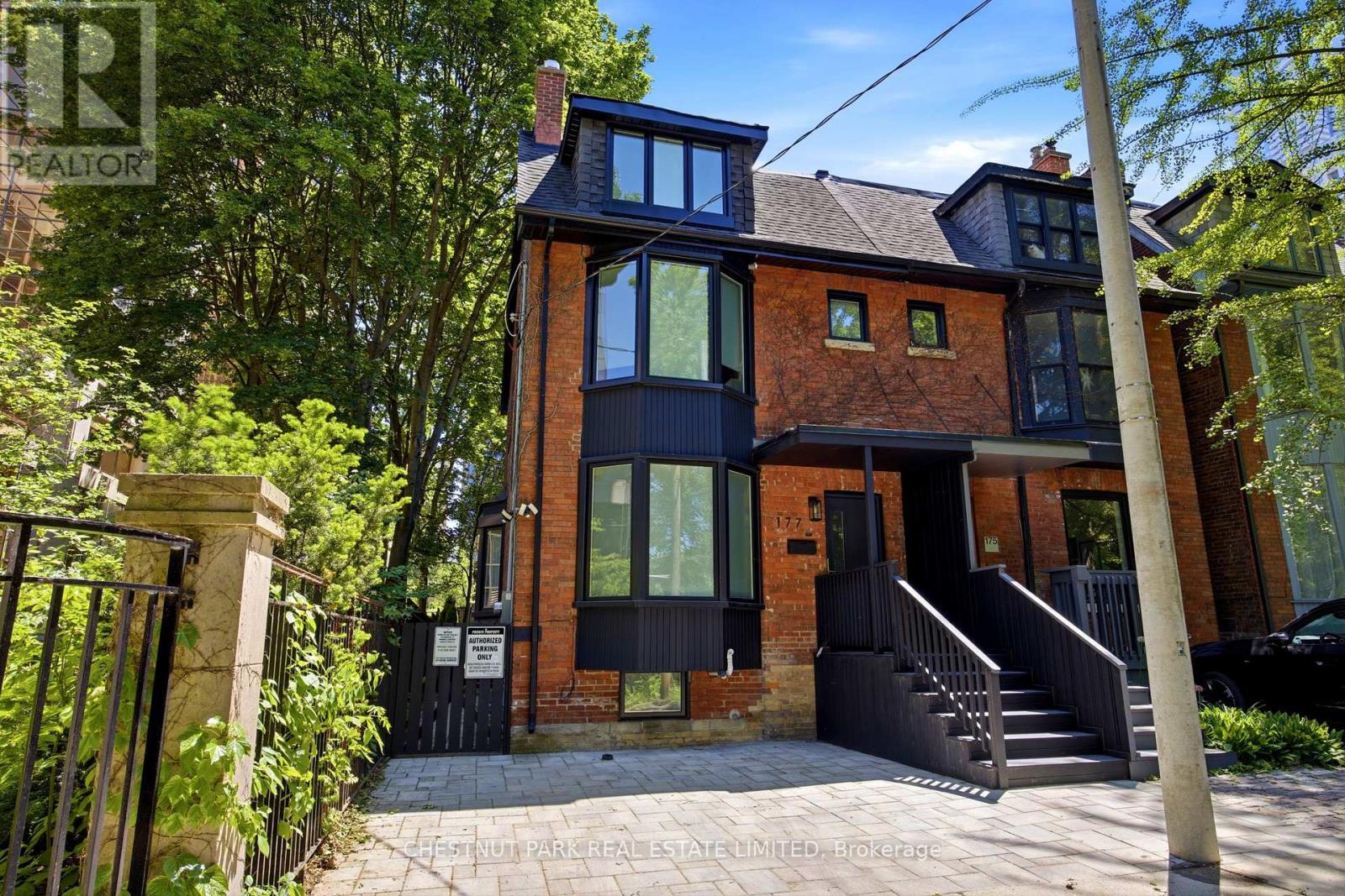 177 Collier Street, Toronto, Ontario  M4W 1M2 - Photo 2 - C13434470